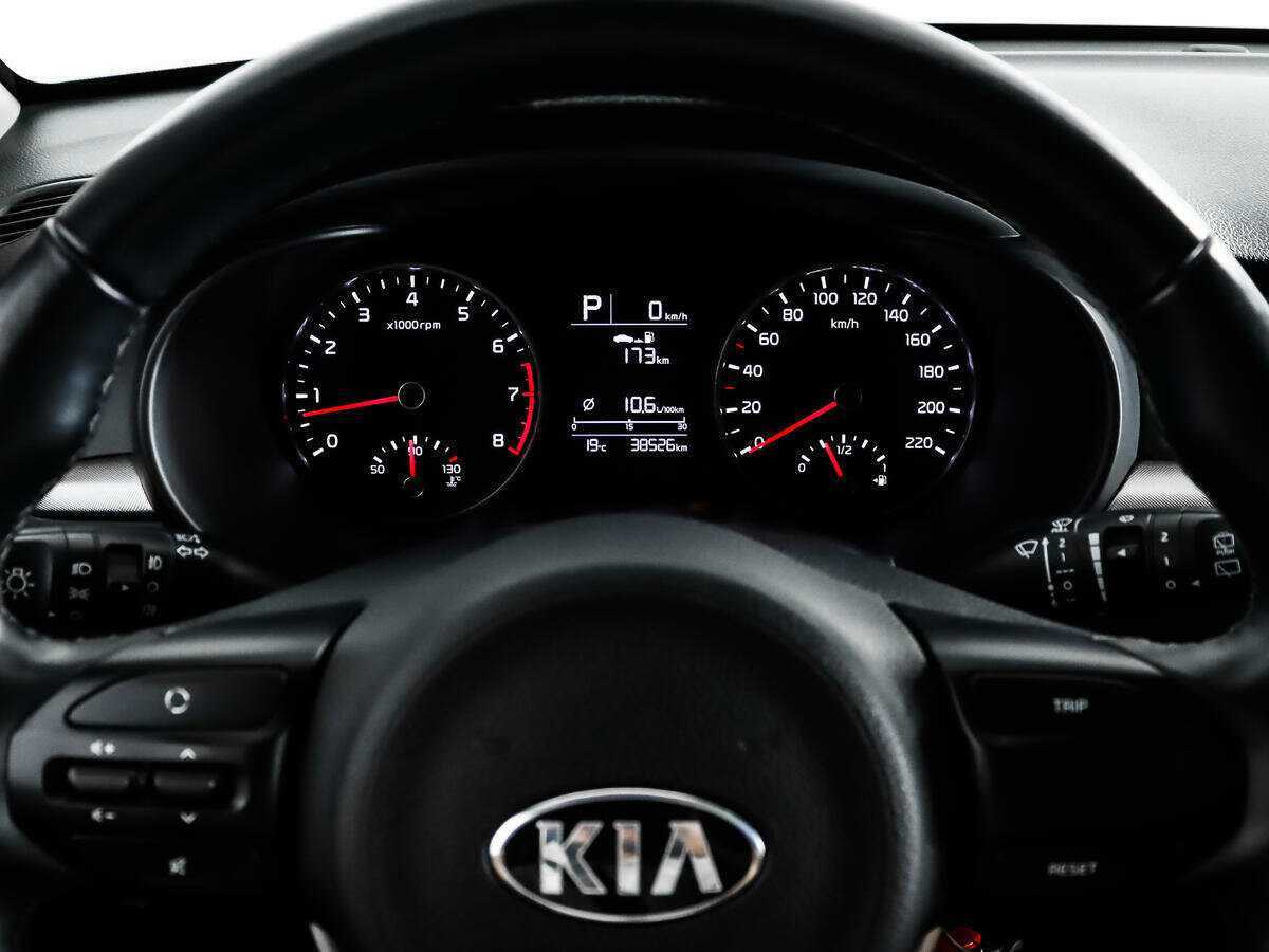 Купить Kia Rio X-Line, 2018, 38 520 км, фото №15