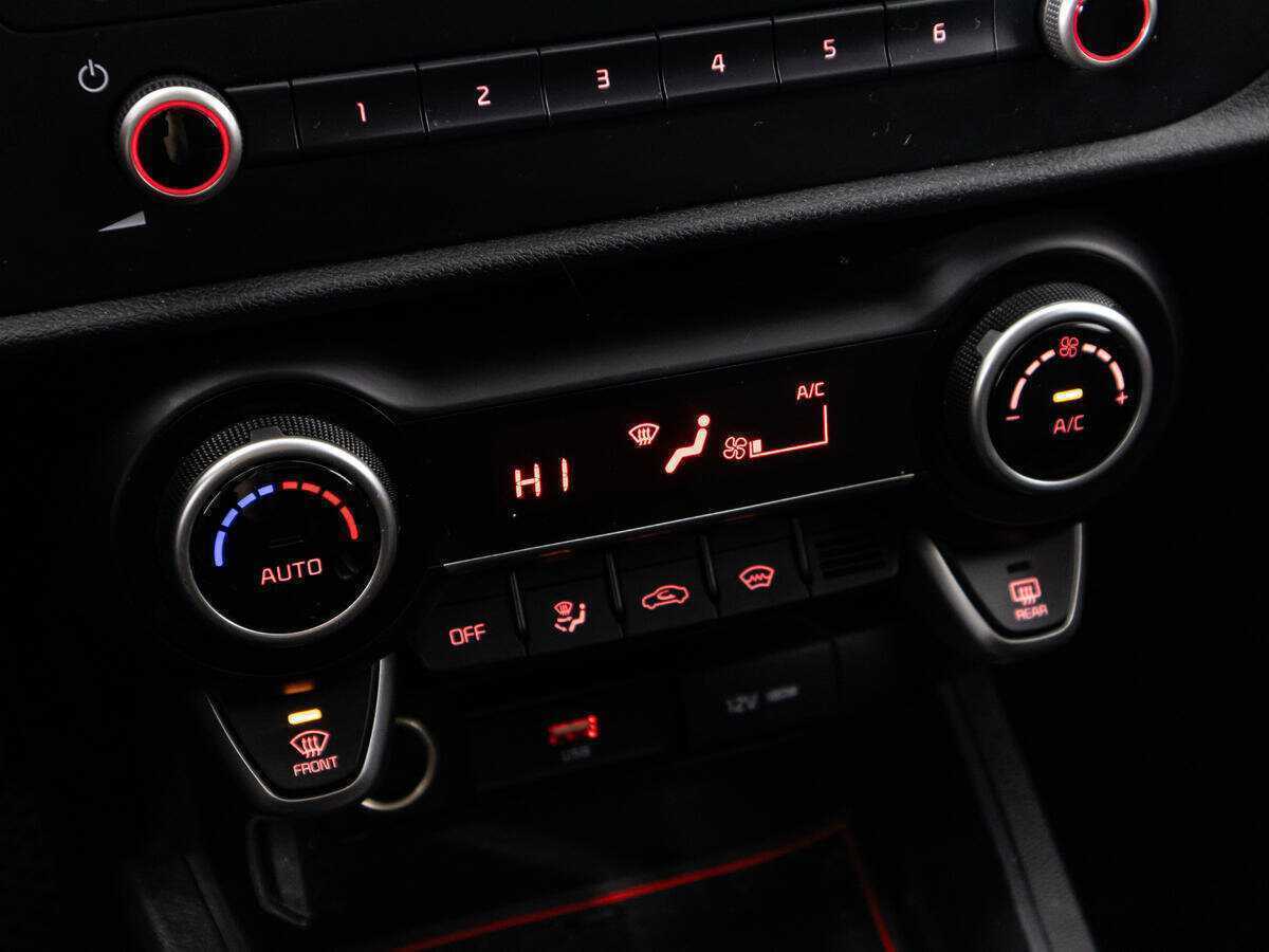 Купить Kia Rio, 2020, 67 534 км, фото №20