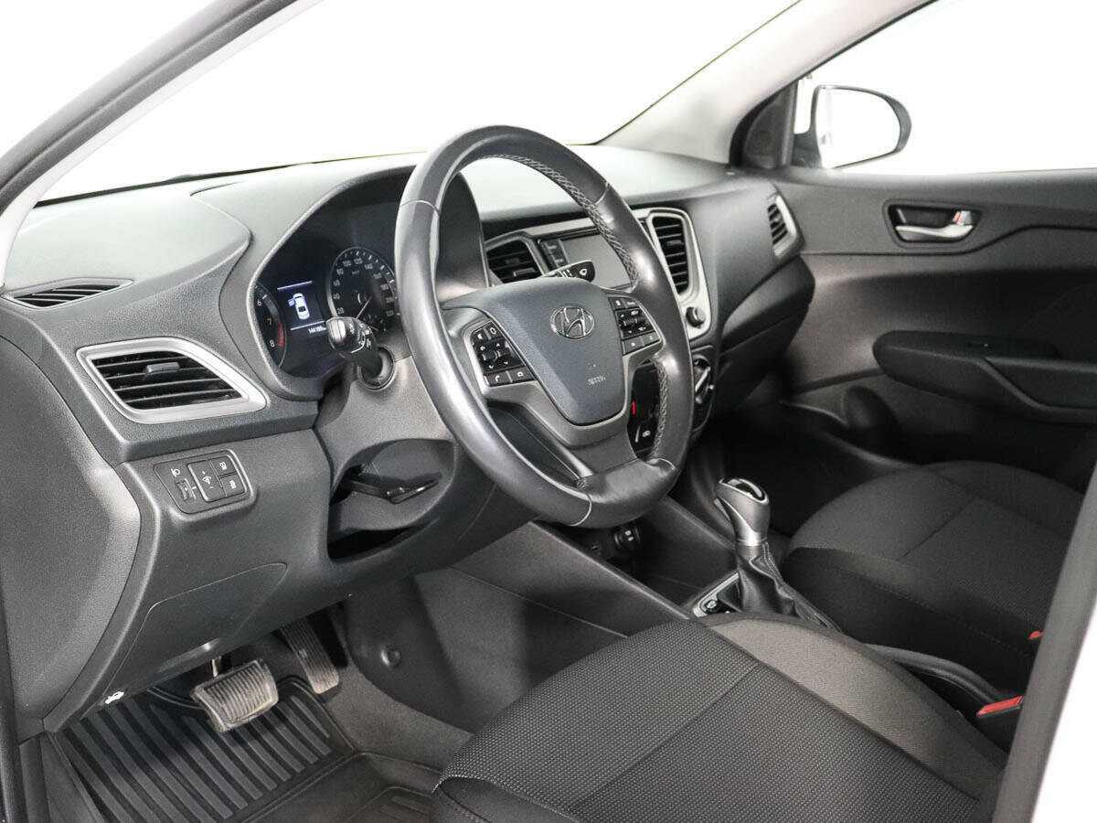 Купить Hyundai Solaris, 2020, 144 187 км, фото №10