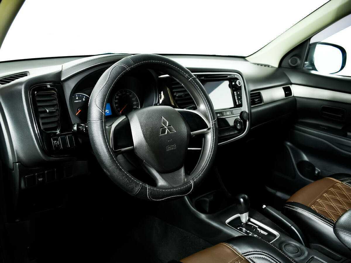 Купить Mitsubishi Outlander, 2016, 138 123 км, фото №11