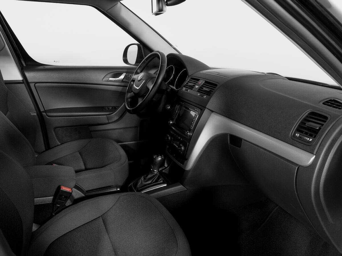 Купить Skoda Yeti, 2013, 48 900 км, фото №9