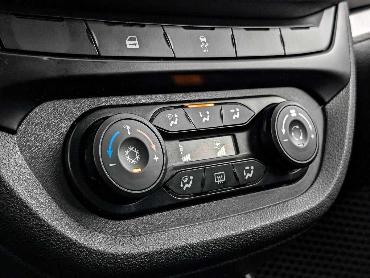 Купить Lada (ВАЗ) Vesta, 2020, 15 787 км, фото №17