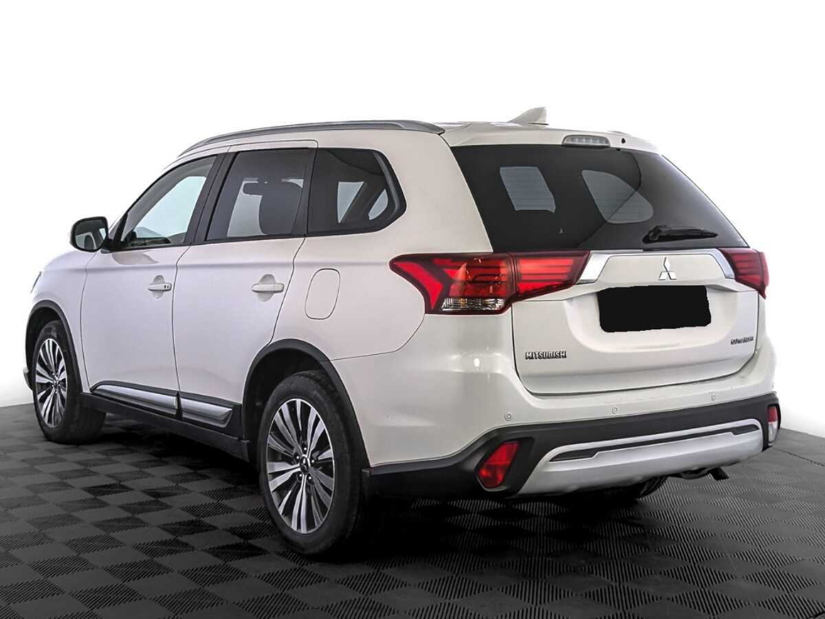 Купить Mitsubishi Outlander, 2019, 140 000 км, фото №7