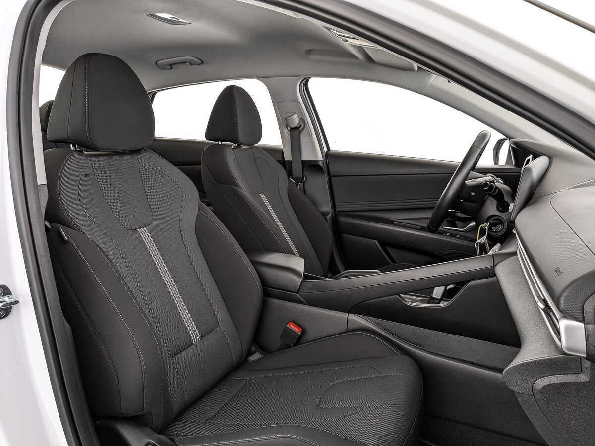 Купить Hyundai Elantra, 2022, 39 268 км, фото №20