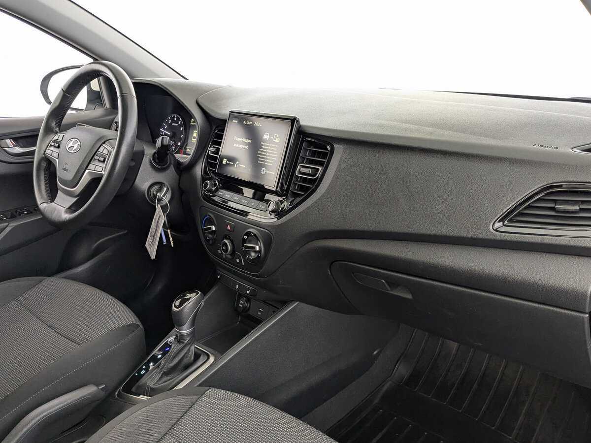 Купить Hyundai Solaris, 2021, 87 565 км, фото №9