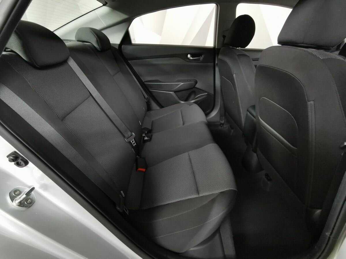 Купить Hyundai Solaris, 2020, 25 190 км, фото №12