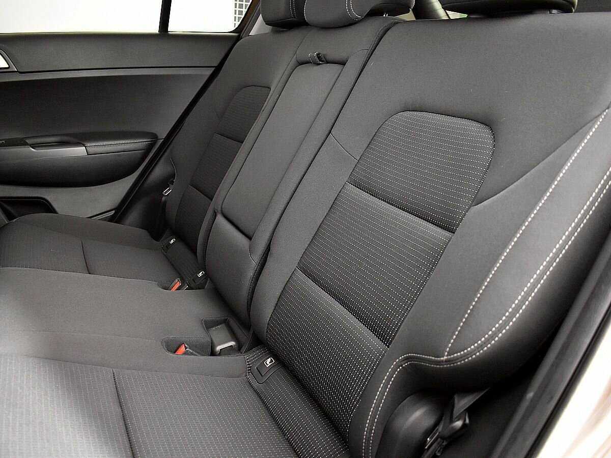 Купить Kia Sportage, 2017, 237 696 км, фото №9