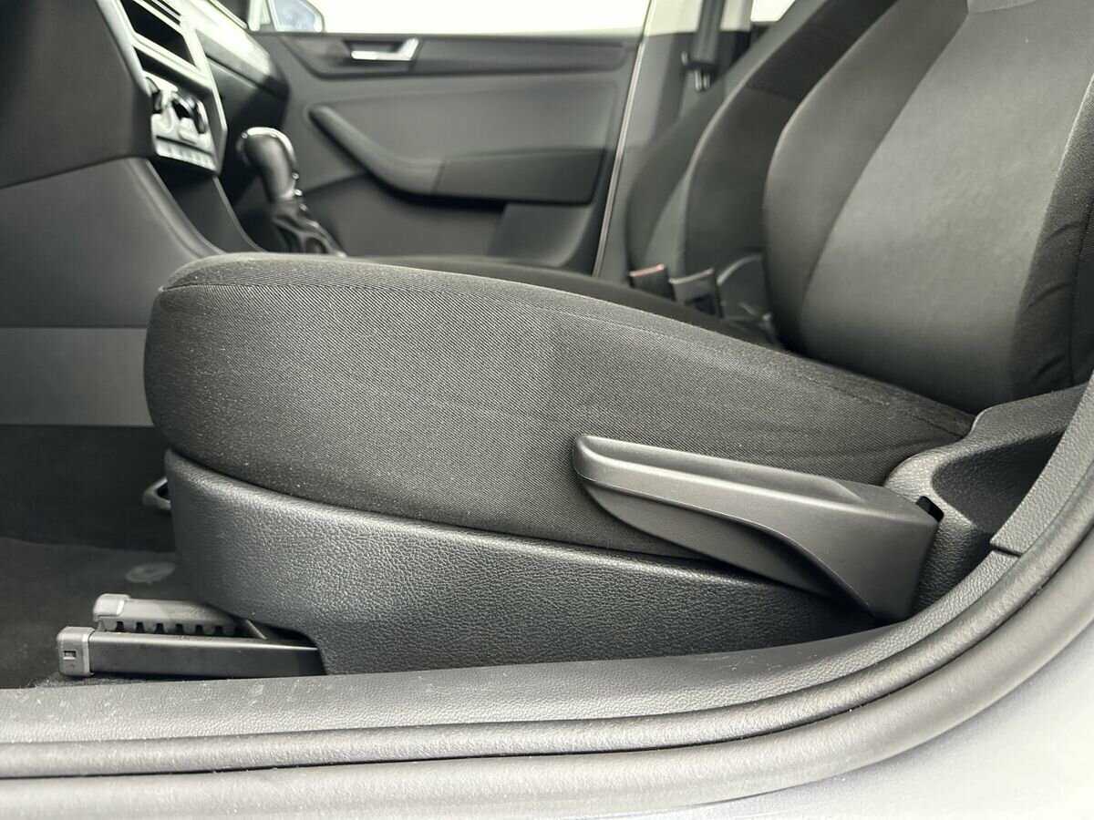 Купить Skoda Rapid, 2018, 201 366 км, фото №10