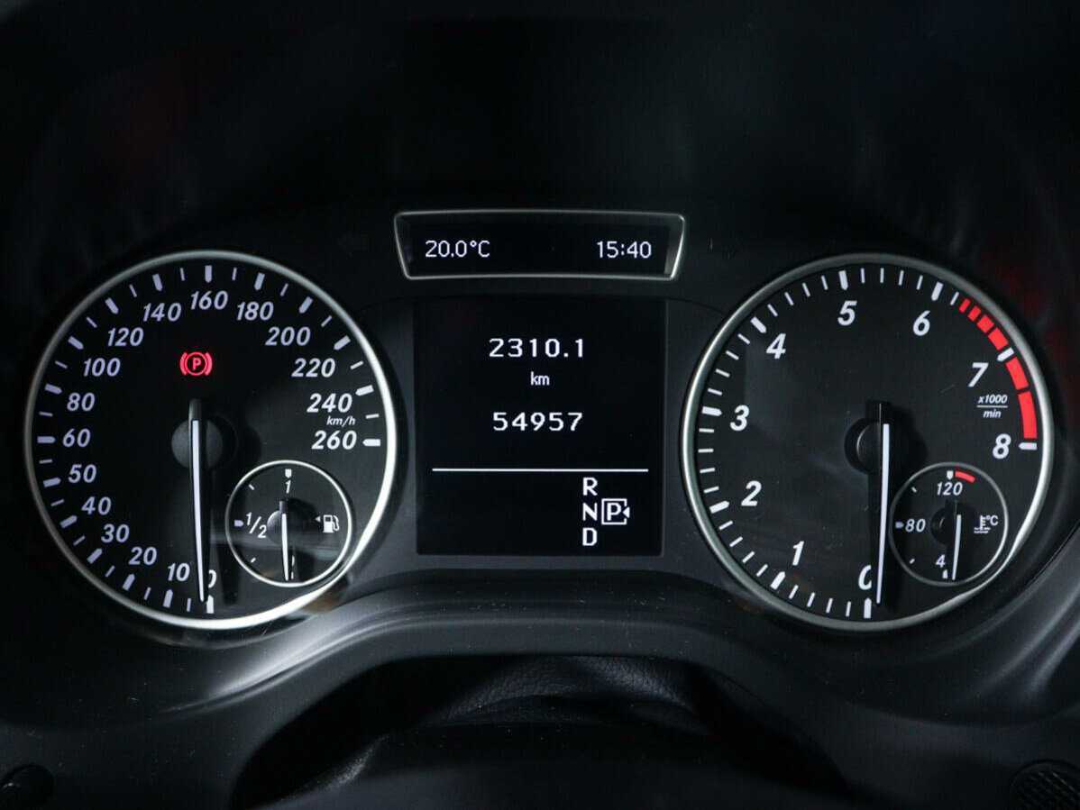 Купить Mercedes-Benz A-Класс 180, 2015, 54 956 км, фото №11