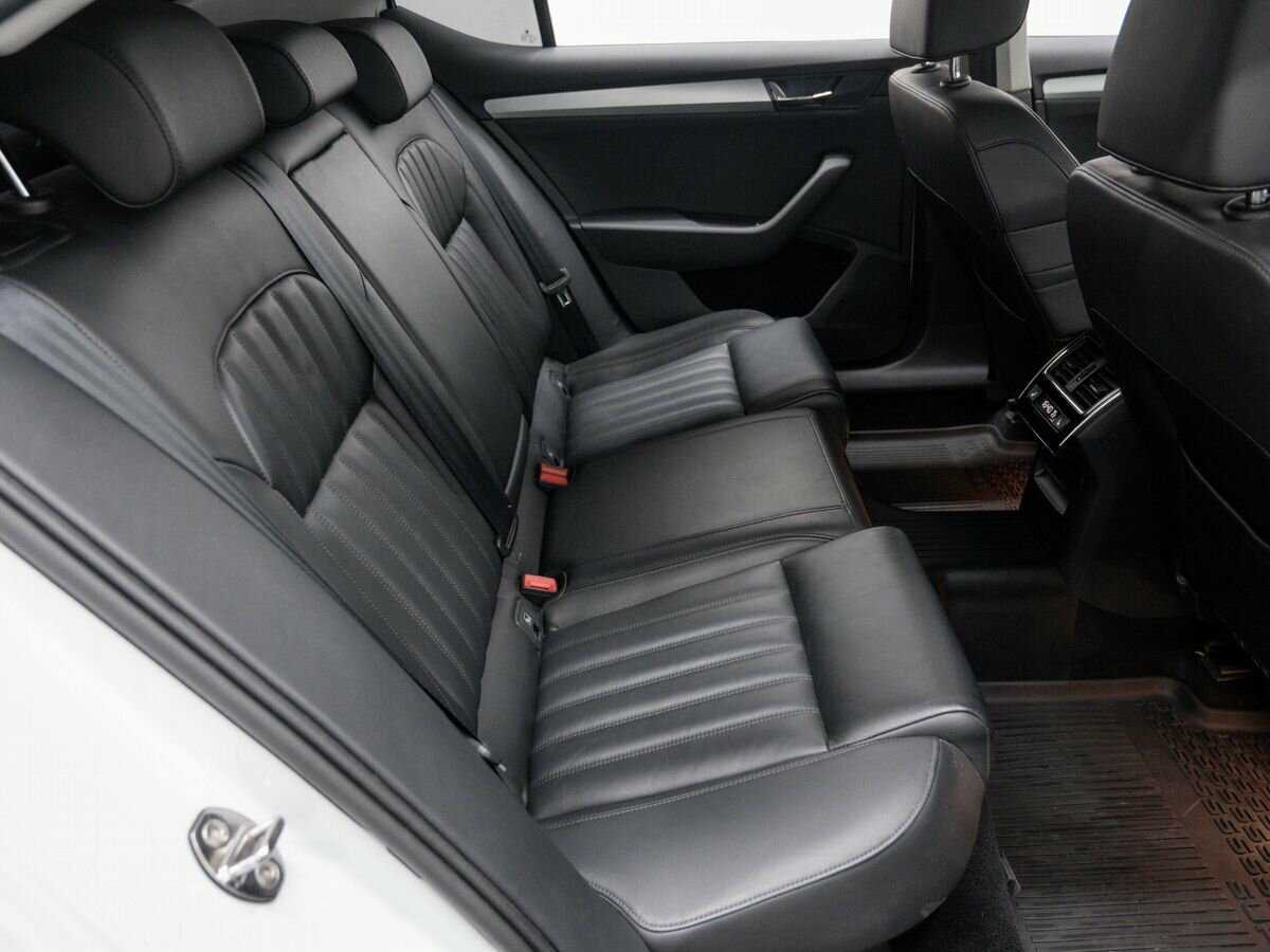 Купить Skoda Superb, 2018, 152 236 км, фото №9