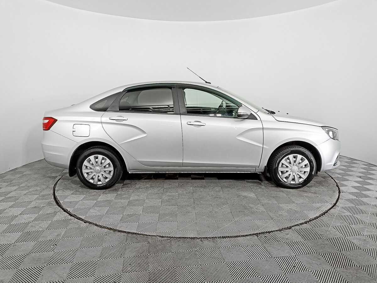 Купить Lada (ВАЗ) Vesta, 2017, 124 454 км, фото №4