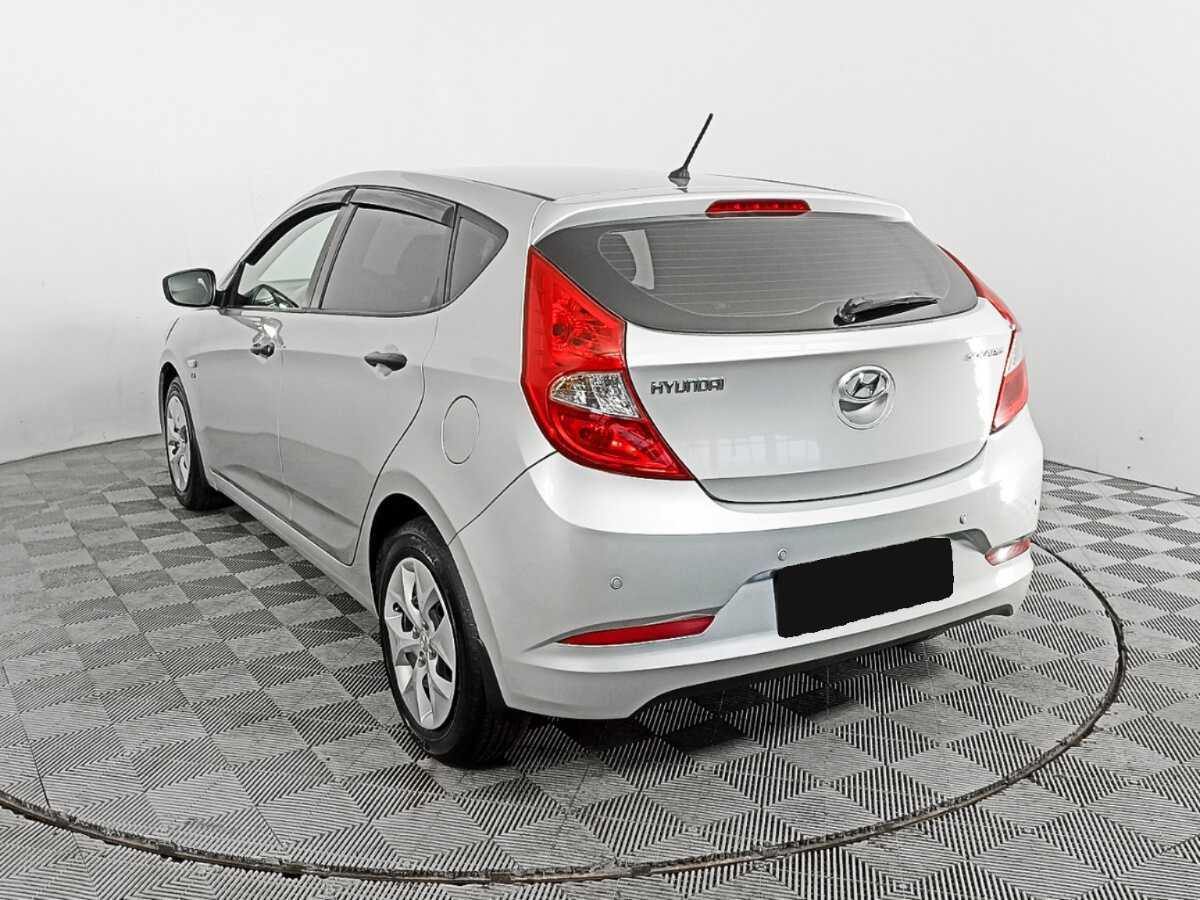 Купить Hyundai Solaris, 2015, 62 669 км, фото №6