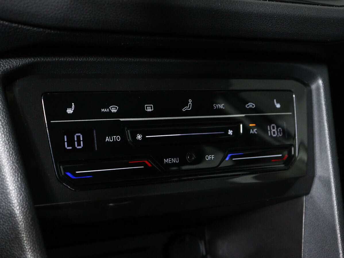 Купить Volkswagen Tiguan, 2020, 113 939 км, фото №13