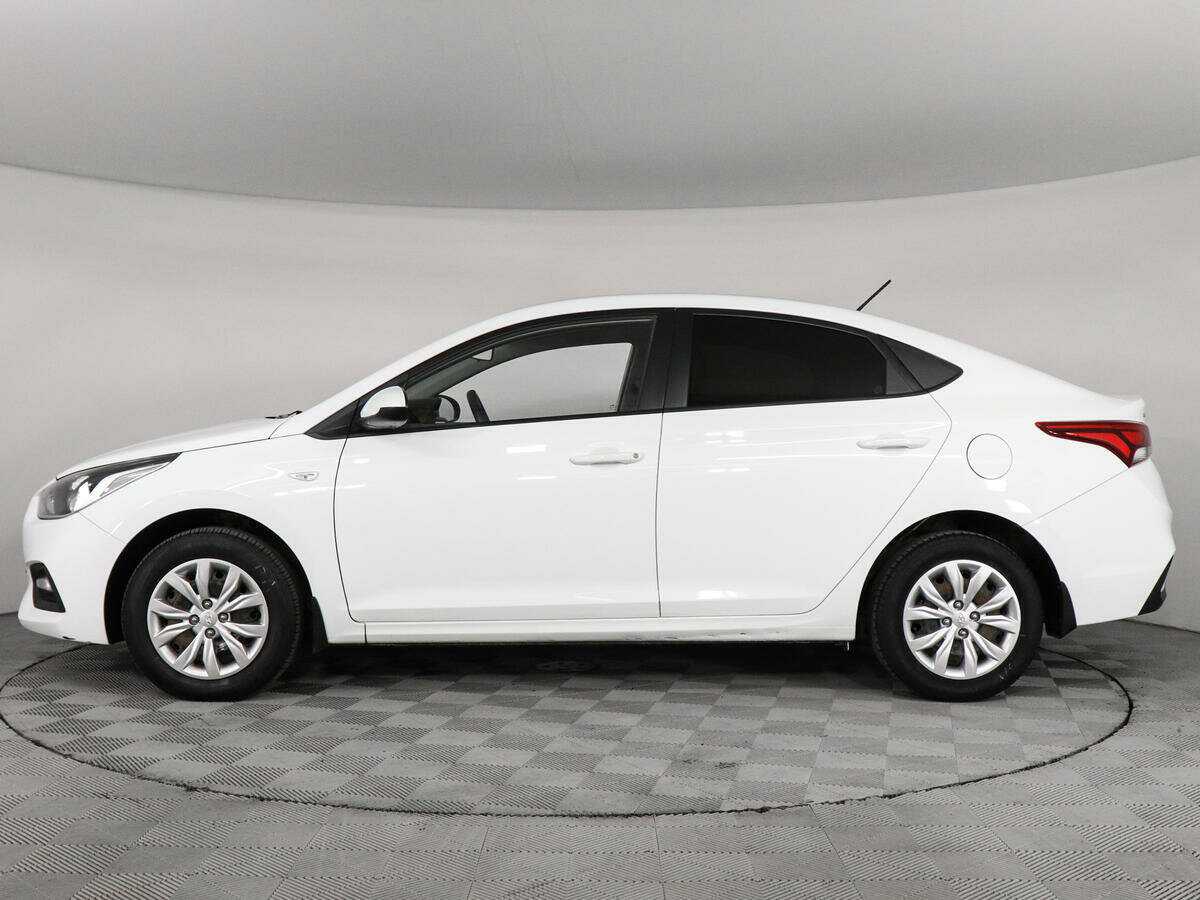 Купить Hyundai Solaris, 2017, 133 584 км, фото №8