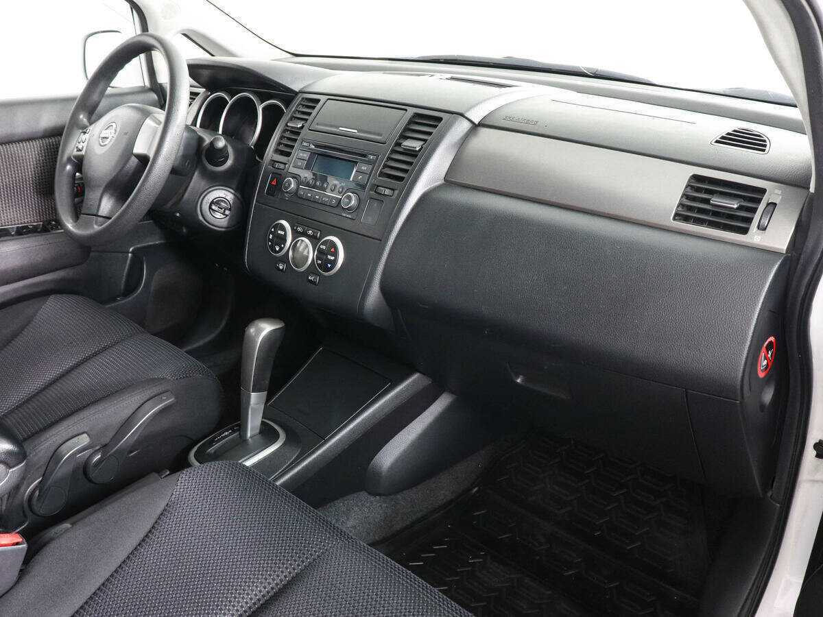 Купить Nissan Tiida, 2013, 181 715 км, фото №10