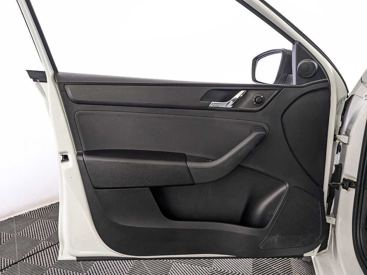 Купить Skoda Rapid, 2017, 174 056 км, фото №18