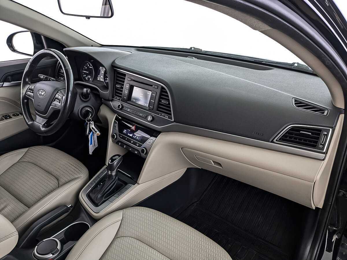 Купить Hyundai Elantra, 2017, 158 812 км, фото №13