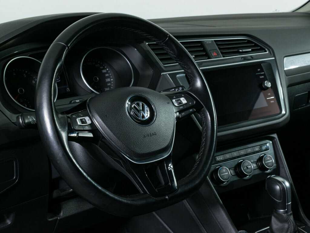 Купить Volkswagen Tiguan, 2018, 170 548 км, фото №13