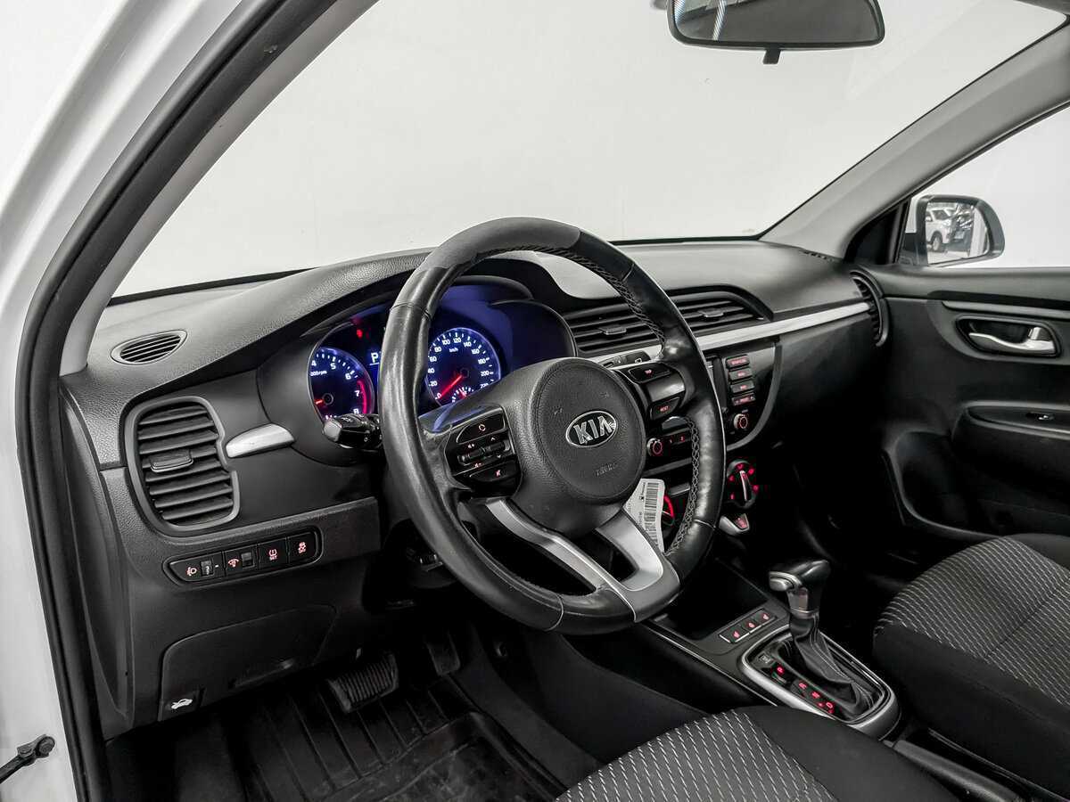 Купить Kia Rio X-Line, 2020, 189 068 км, фото №15
