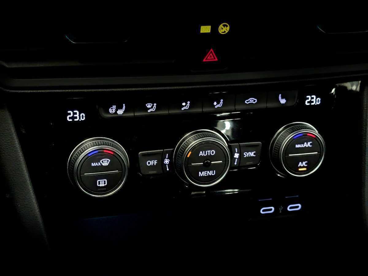 Купить Volkswagen Jetta, 2020, 25 283 км, фото №25