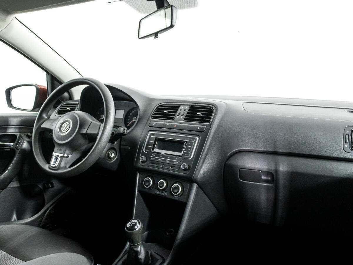 Купить Volkswagen Polo, 2014, 142 256 км, фото №9