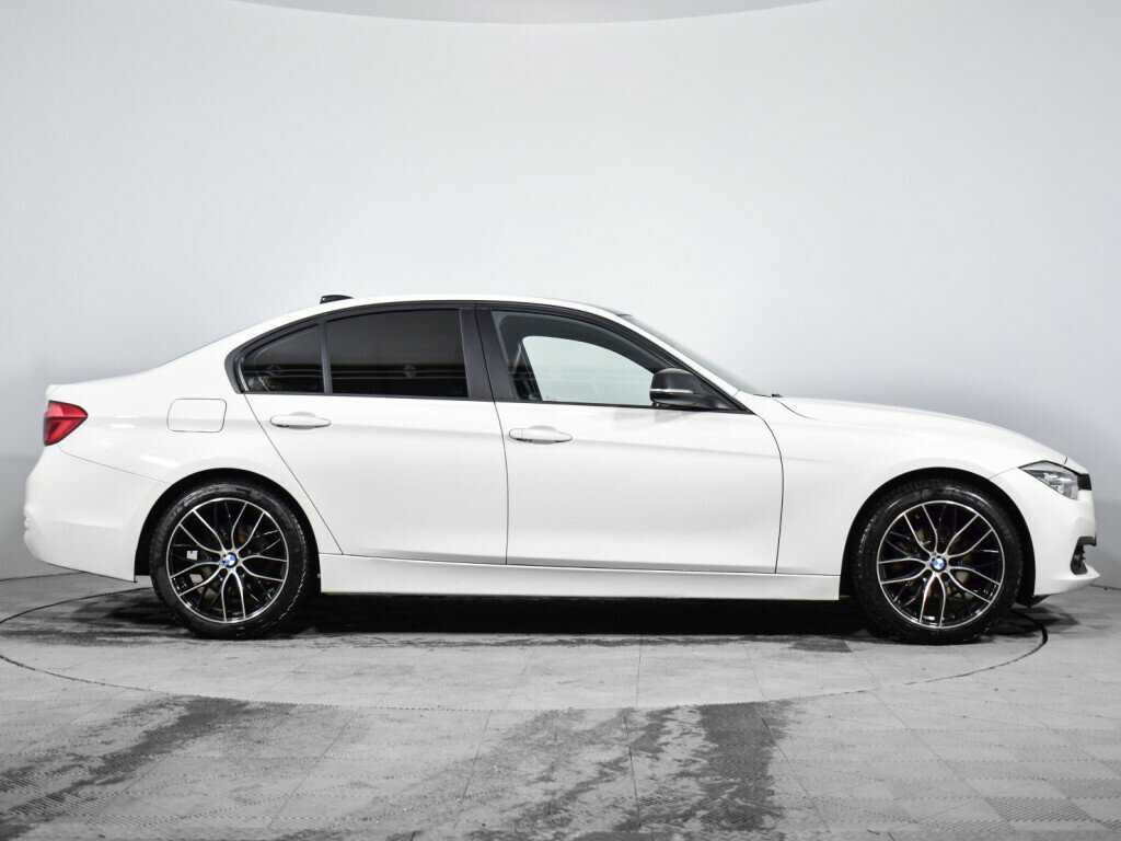 Купить BMW 3 серии 318i, 2017, 177 000 км, фото №4
