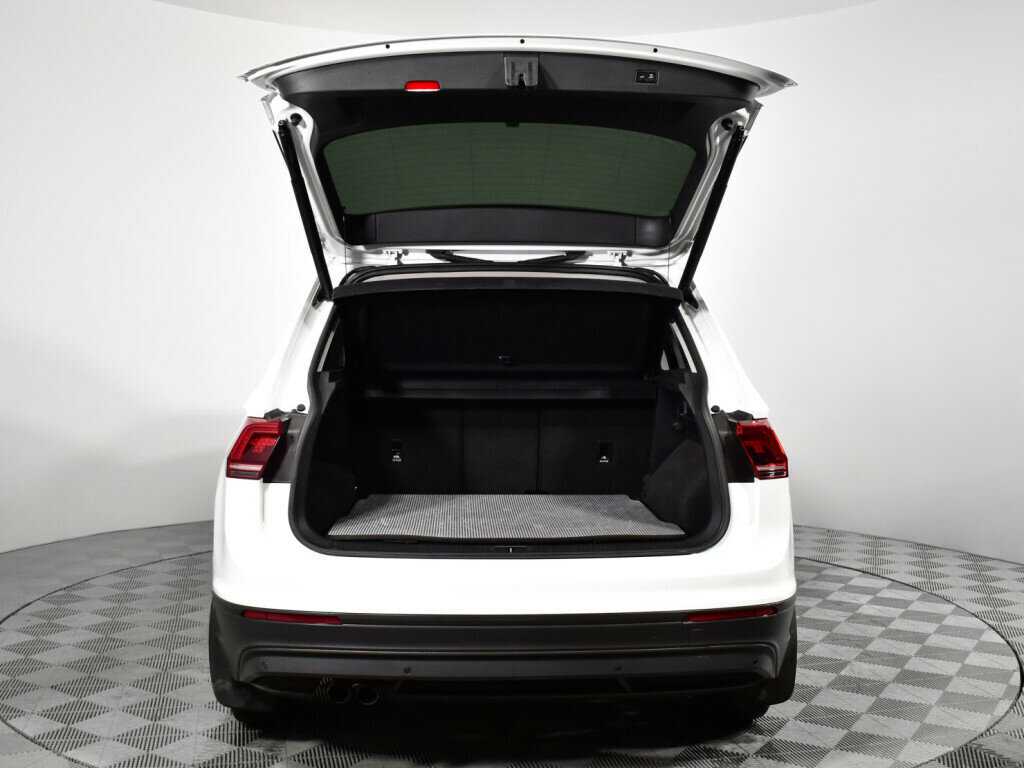 Купить Volkswagen Tiguan, 2019, 77 774 км, фото №16
