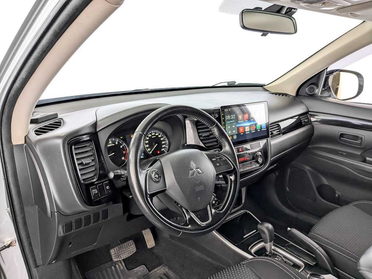 Купить Mitsubishi Outlander, 2019, 87 534 км, фото №16