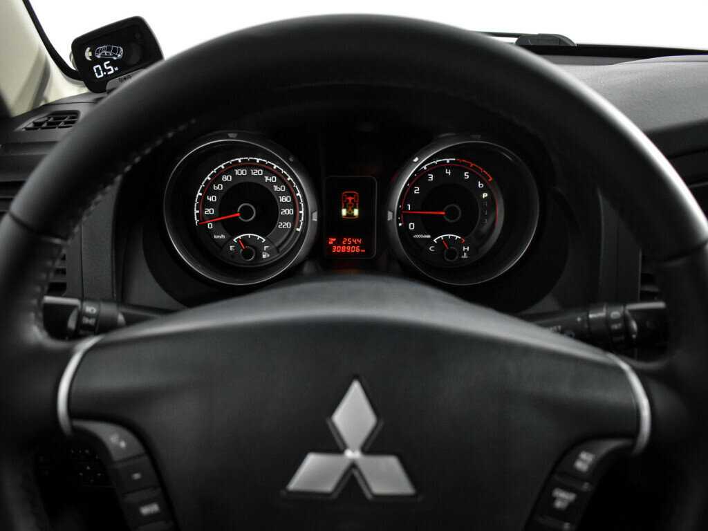 Купить Mitsubishi Pajero, 2013, 308 904 км, фото №23