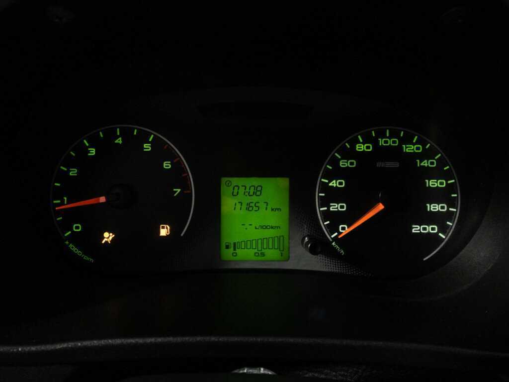 Купить Lada (ВАЗ) Granta, 2013, 171 656 км, фото №12