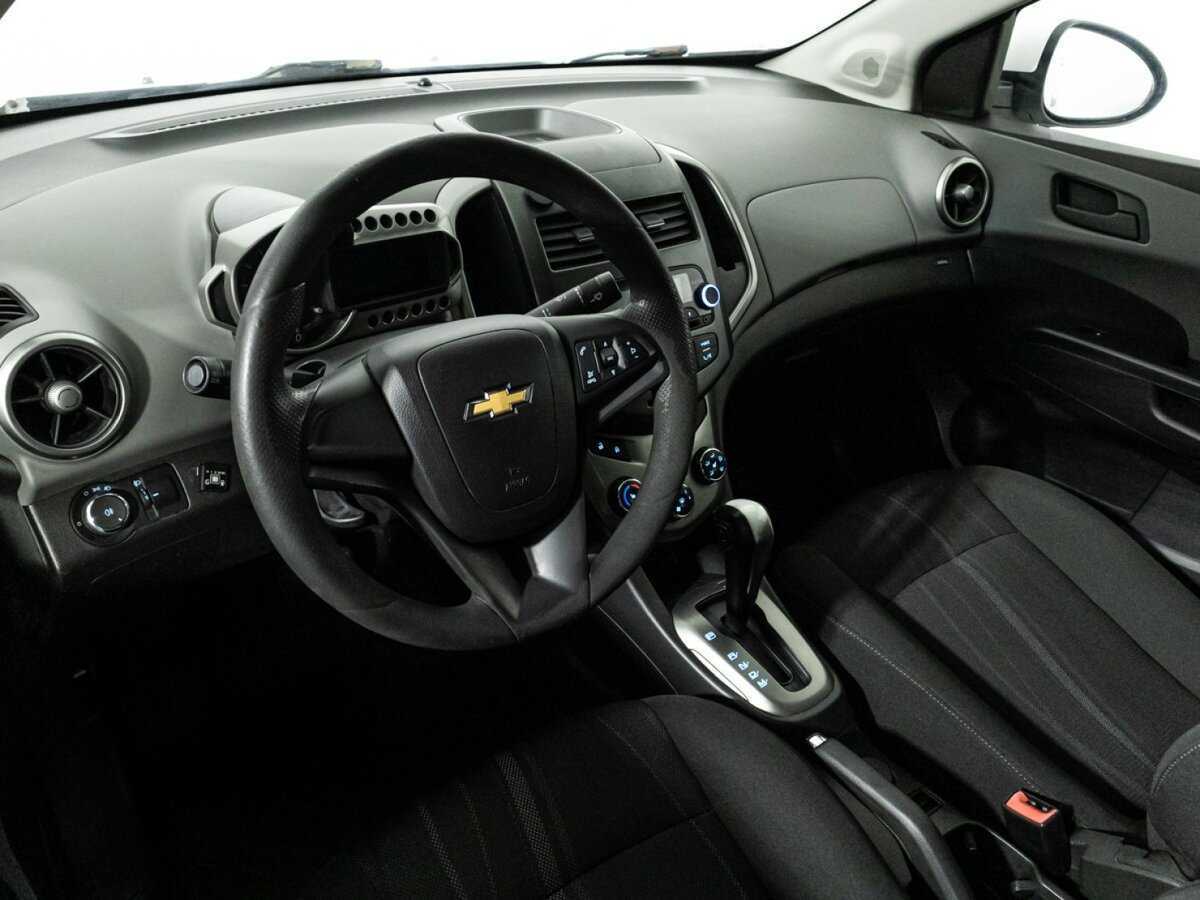 Купить Chevrolet Aveo, 2015, 237 876 км, фото №11