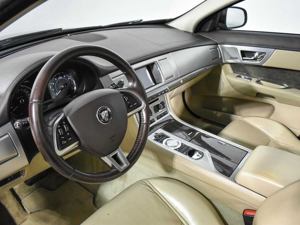 Купить Jaguar XF, 2014, 182 330 км, фото №7