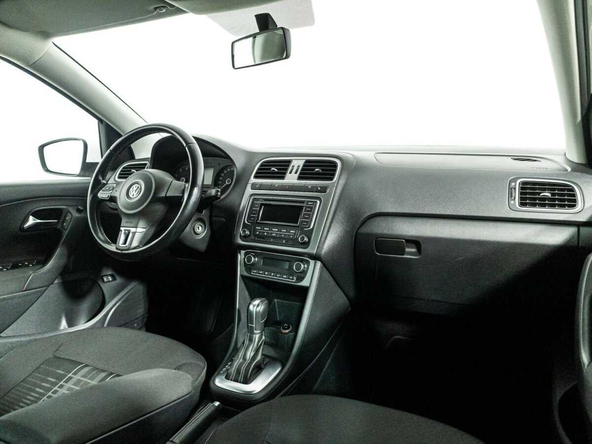 Купить Volkswagen Polo, 2015, 113 952 км, фото №9