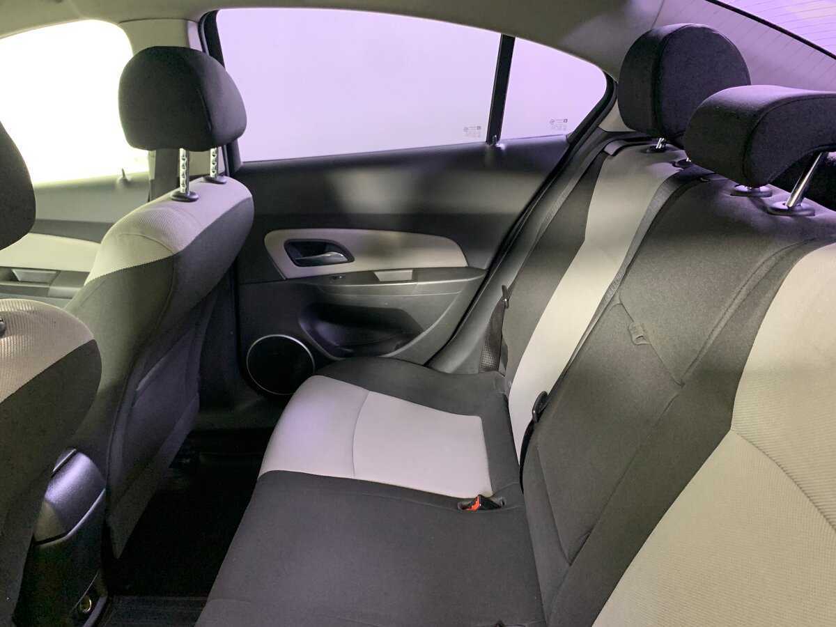 Купить Chevrolet Cruze, 2013, 210 000 км, фото №17