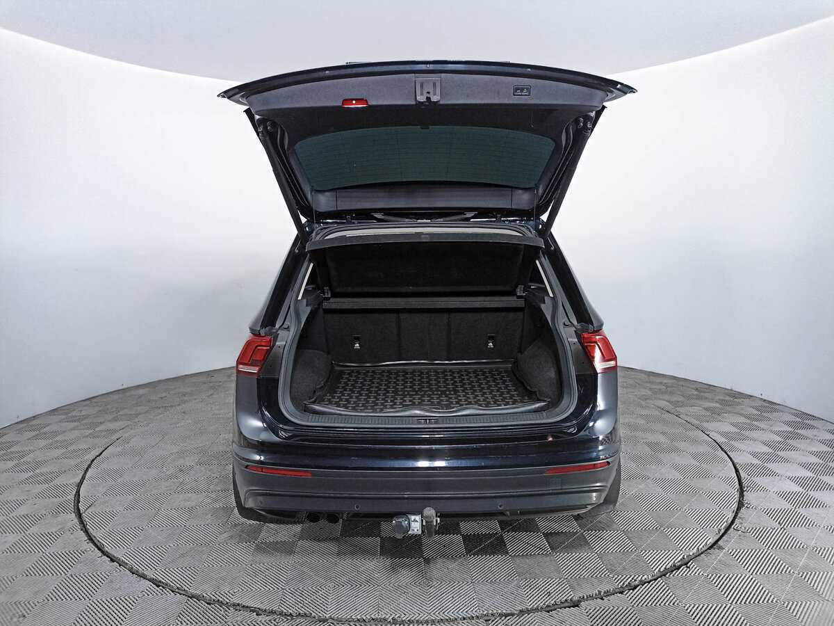 Купить Volkswagen Tiguan, 2017, 182 816 км, фото №10