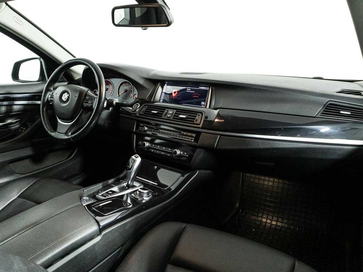 Купить BMW 5 серии 520i, 2014, 125 216 км, фото №9