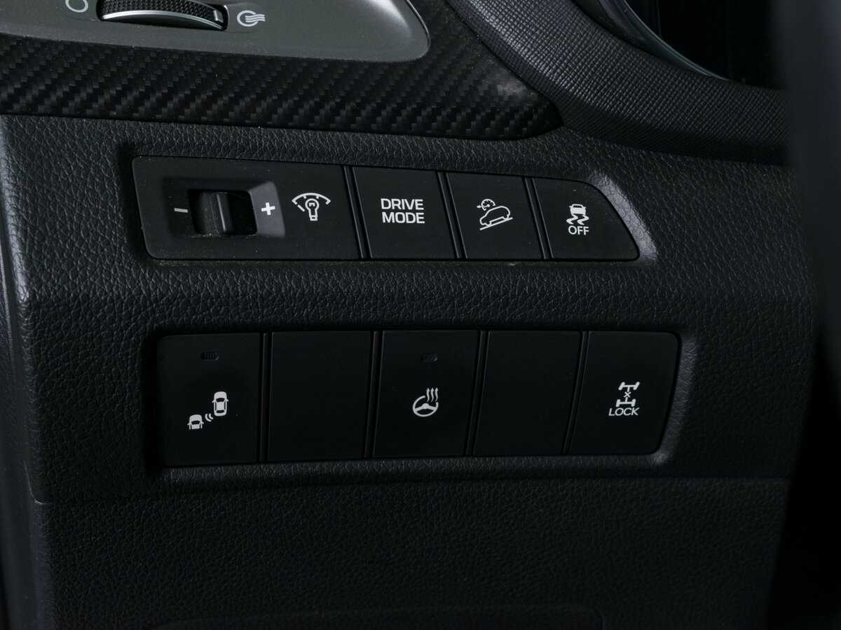 Купить Hyundai Santa Fe, 2017, 88 817 км, фото №15