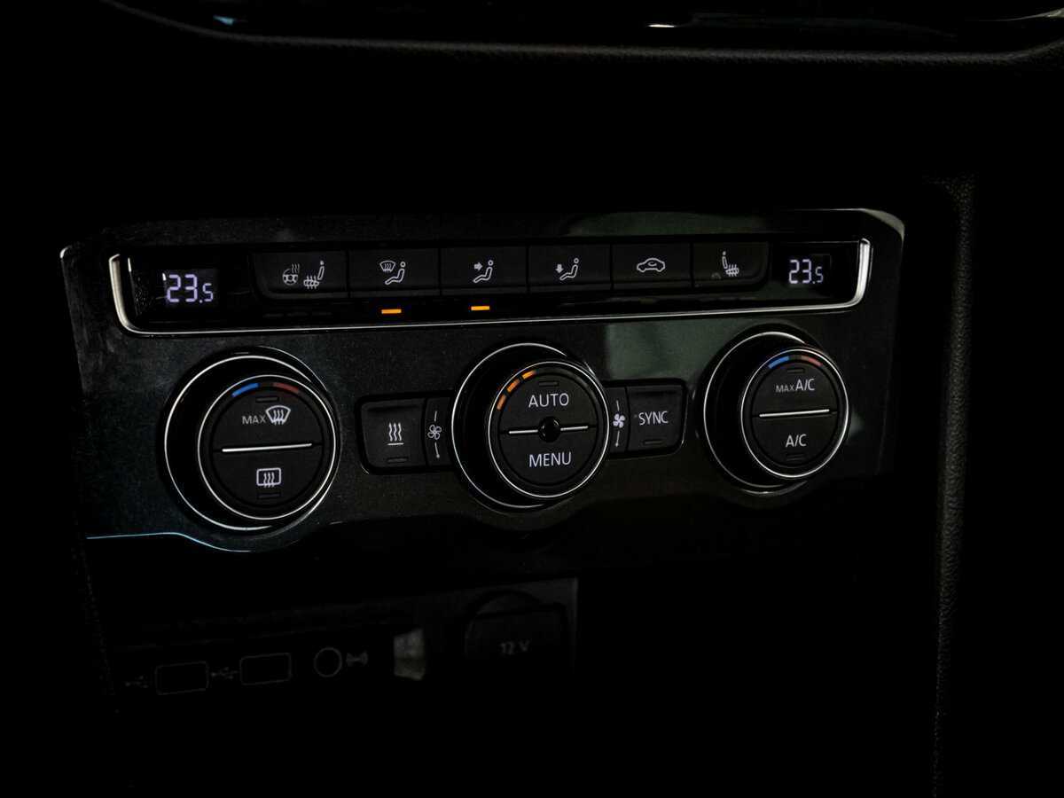 Купить Volkswagen Tiguan, 2018, 217 152 км, фото №18