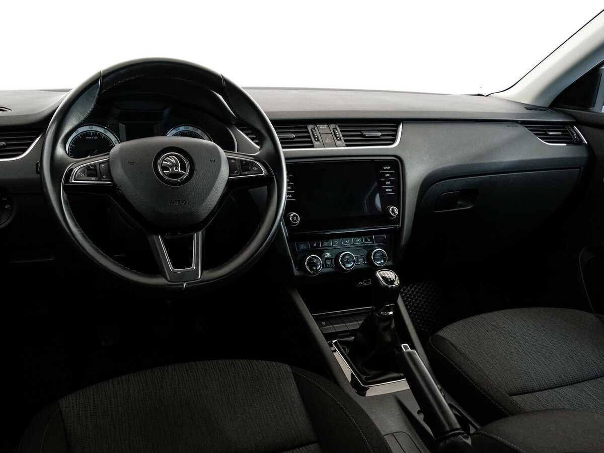Купить Skoda Octavia, 2018, 61 000 км, фото №11