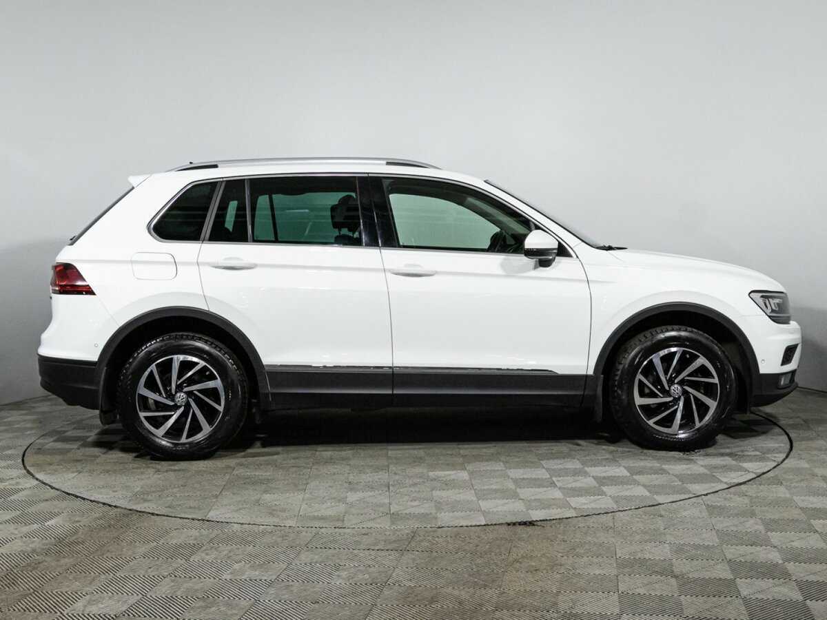 Купить Volkswagen Tiguan, 2018, 83 509 км, фото №4