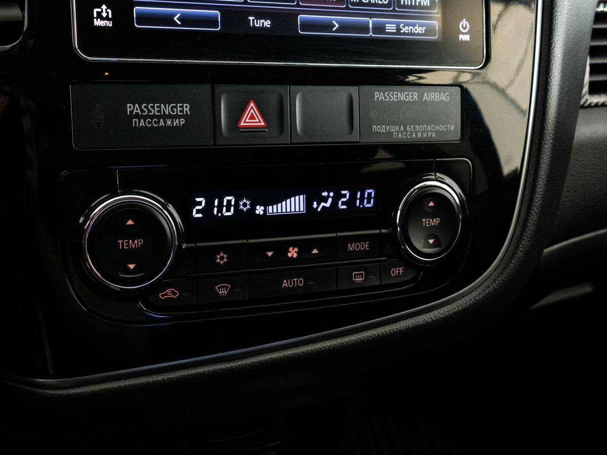 Купить Mitsubishi Outlander, 2018, 112 633 км, фото №13