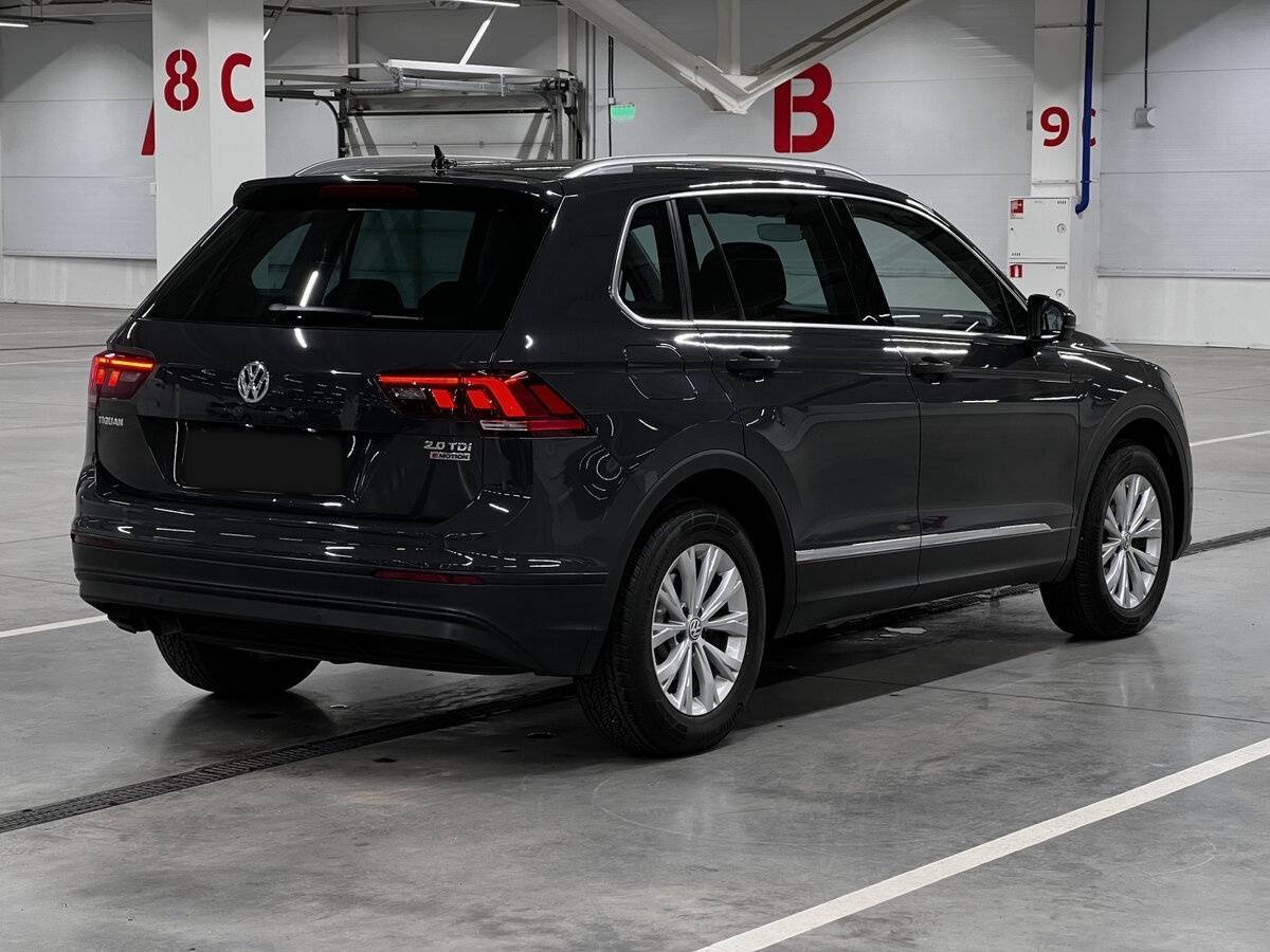 Купить Volkswagen Tiguan, 2017, 136 172 км, фото №5