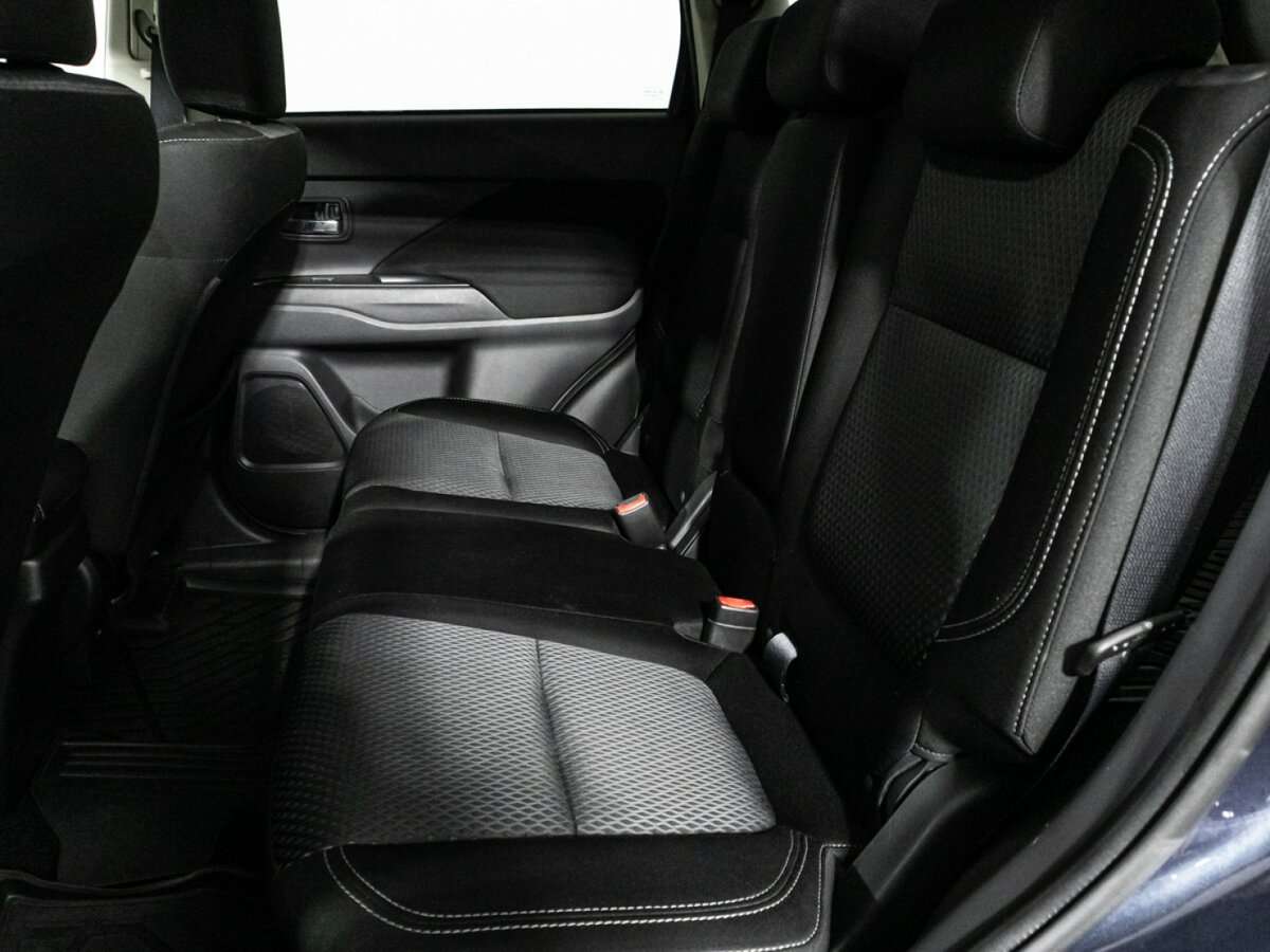 Купить Mitsubishi Outlander, 2018, 121 456 км, фото №10