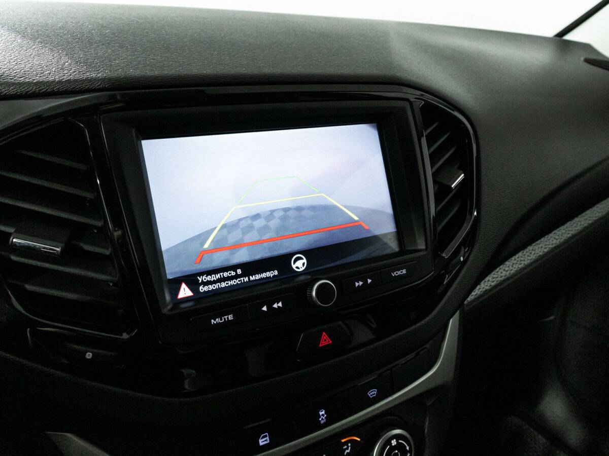 Купить Lada (ВАЗ) Vesta SW Cross, 2021, 80 500 км, фото №17