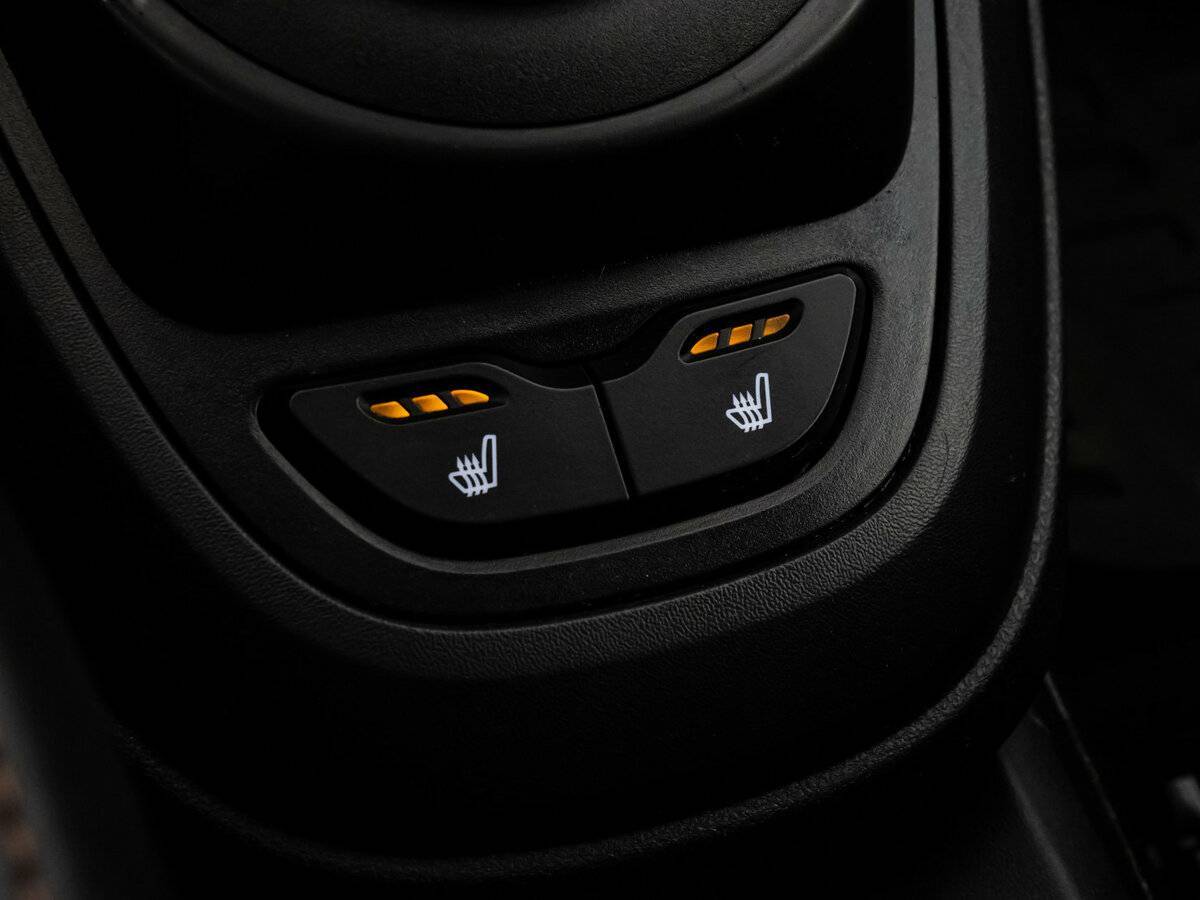 Купить Lada (ВАЗ) Vesta SW Cross, 2019, 99 843 км, фото №16