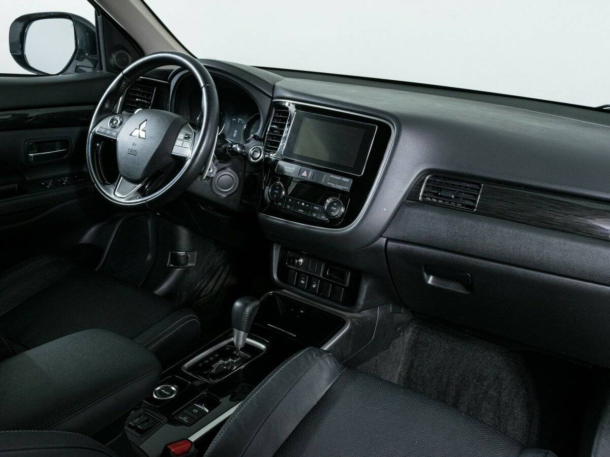 Купить Mitsubishi Outlander, 2018, 137 000 км, фото №10