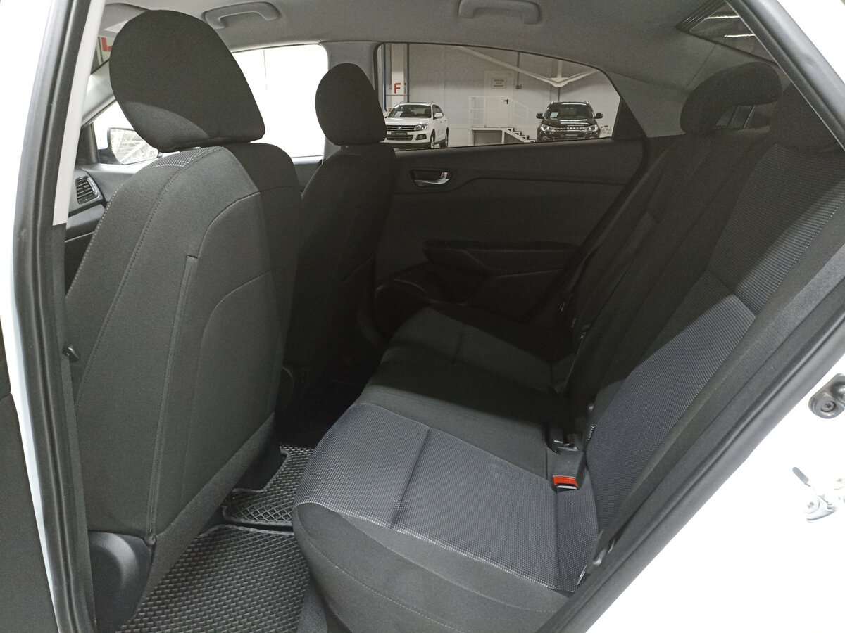 Купить Hyundai Solaris, 2021, 56 424 км, фото №12