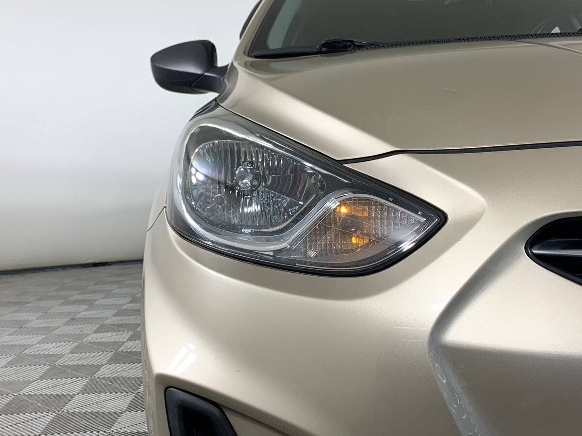 Купить Hyundai Solaris, 2012, 89 371 км, фото №10