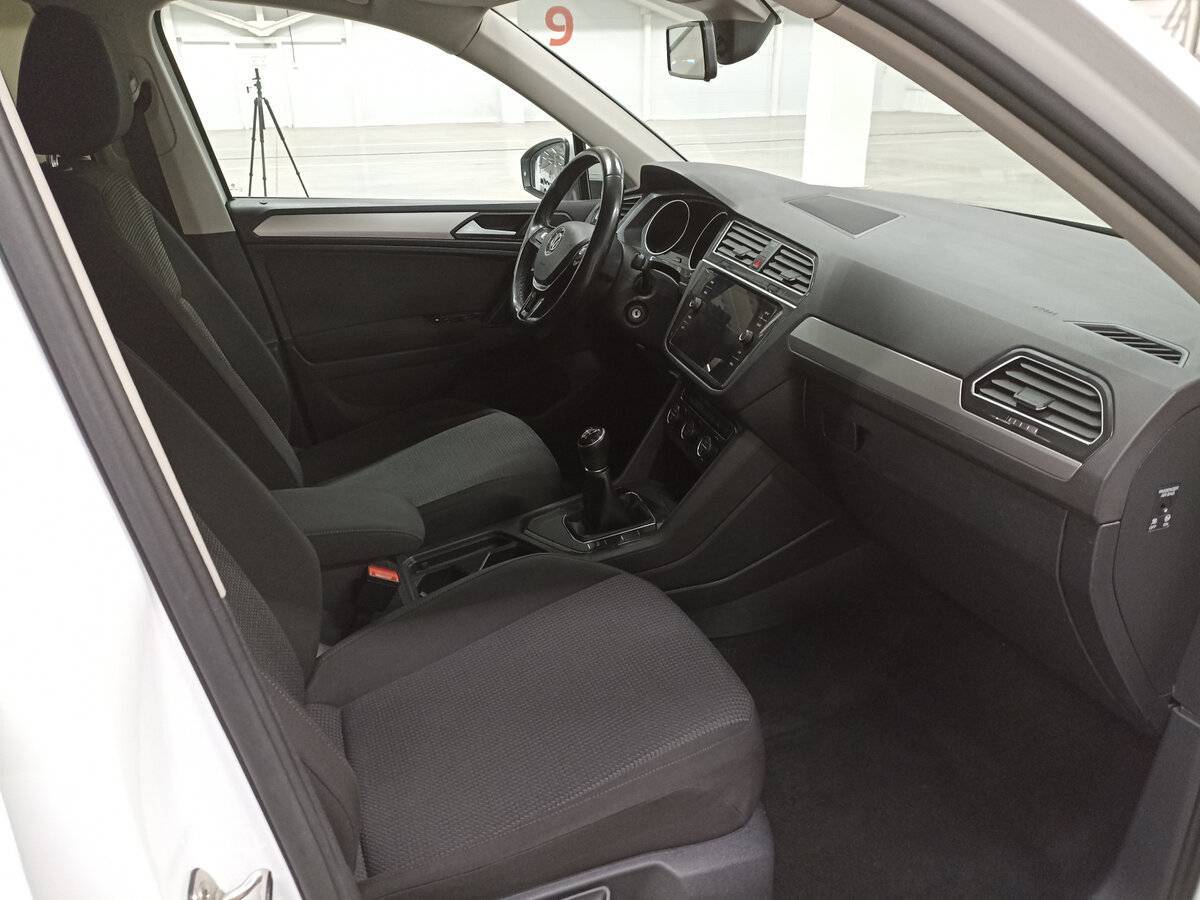 Купить Volkswagen Tiguan, 2019, 120 004 км, фото №11