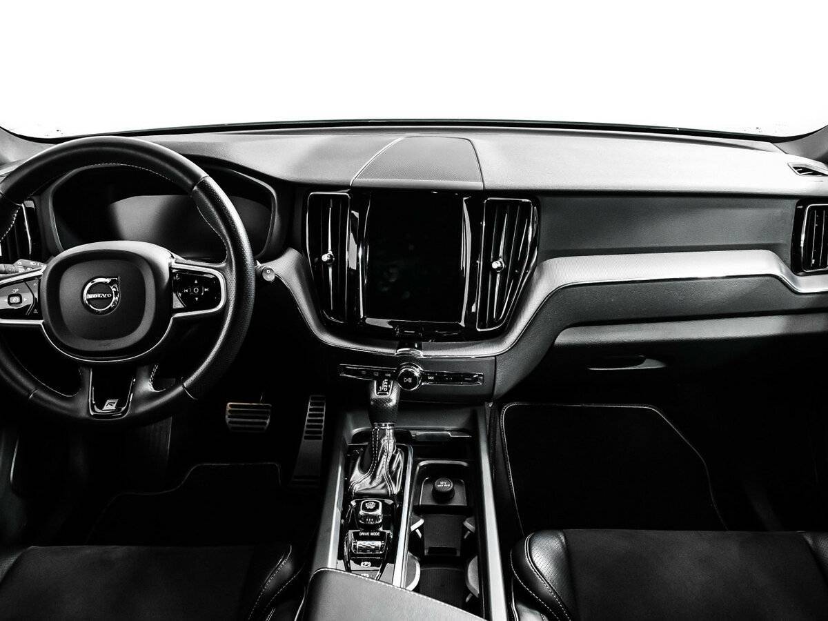 Купить Volvo XC60, 2018, 94 050 км, фото №11